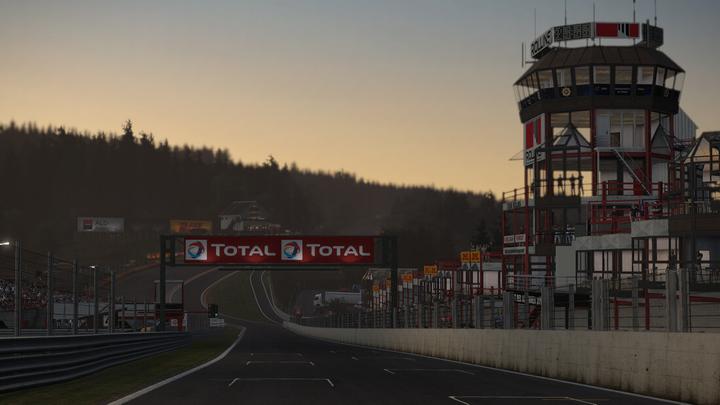 Actual product image Bandai Namco Project CARS Goty (Xbox One X, Xbox Series X, IT)