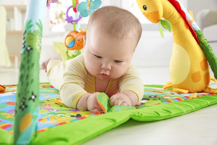 Immagine prodotto Fisher-Price Coperta per l'avventura nella foresta pluviale, imballaggio ridotto