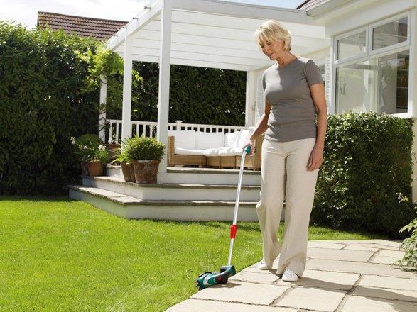 Image du produit Bosch Home & Garden AGS 7.2 LI avec manche télescopique