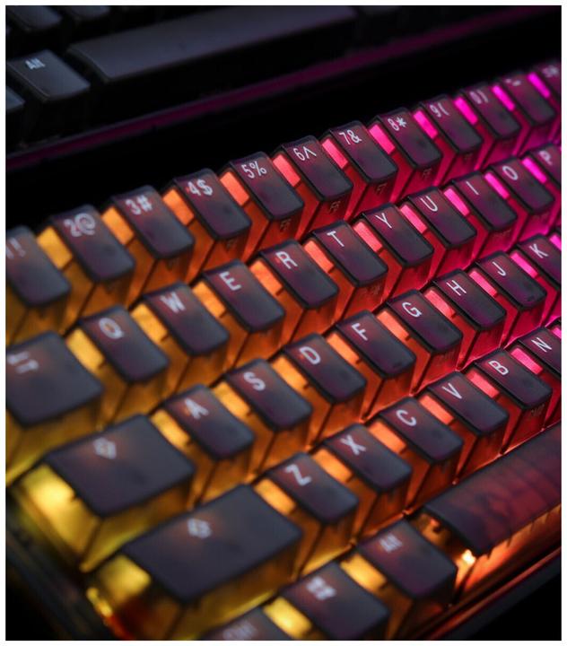 Produktbild Ducky One 3 Aura Black Mini Gaming Tastatur, RGB LED - MX-Blue (US) (Eng. Int., Kabelgebunden)
