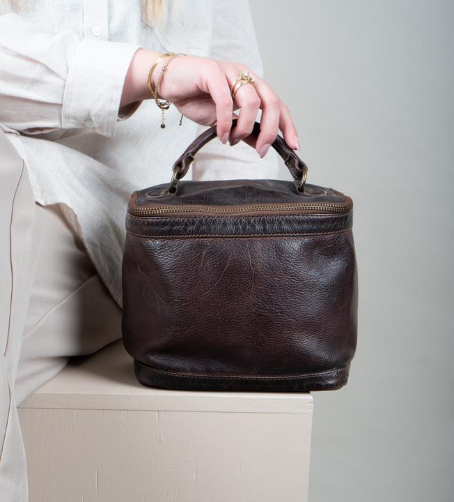 Actual product image Montana Est. 1957 Box Bag