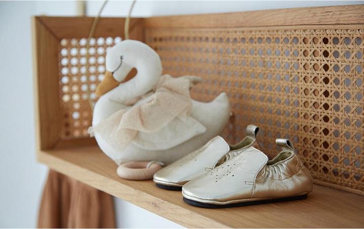 Image du produit La Redoute Collections Pantoufles en cuir doré avec motif étoilé (18)