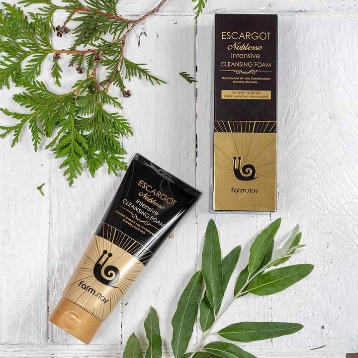 Produktbild Farm Stay Escargot Noblesse Intensive Cleansing Foam (Cleansing Balms, 180 ml)