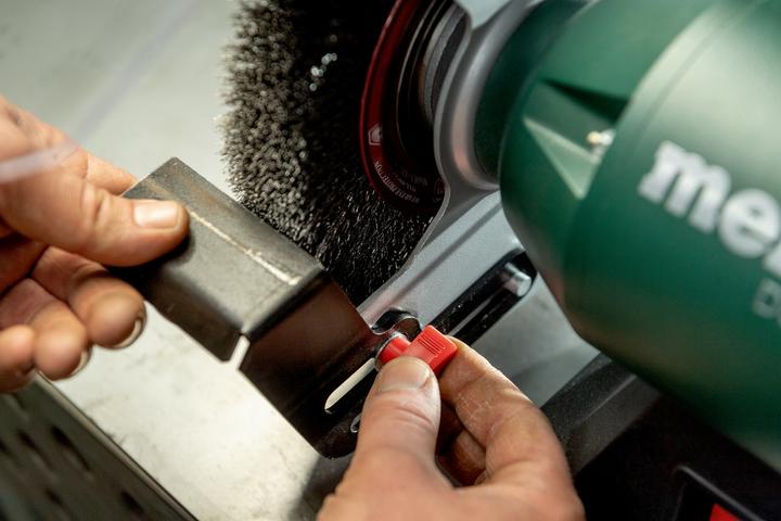 Produktbild Metabo BS 200 Plus (Bandschleifer, 600 W)