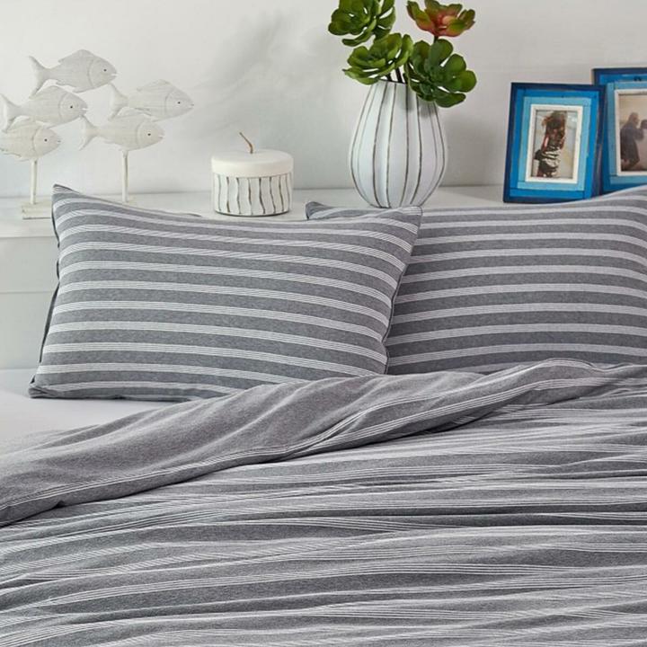 Produktbild BettwarenShop Melangestreifen (Bettwäsche Set, 135x200 cm + 80x80 cm)
