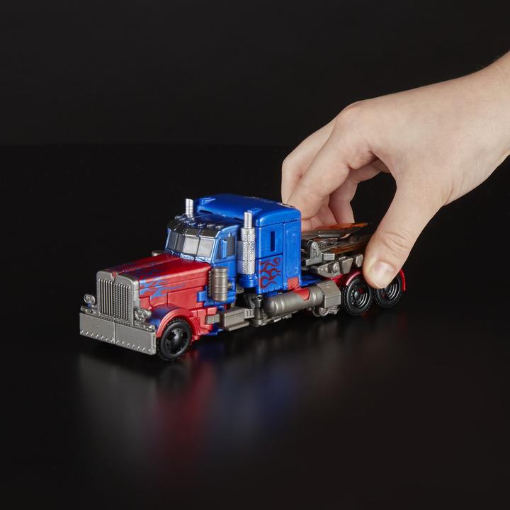 Productafbeelding Hasbro Transformers Studio Voyager