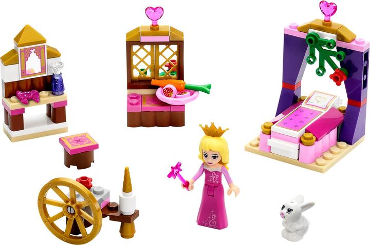 Actual product image LEGO Sleeping Beauty s Royal Bedroom (41060, LEGO Disney)