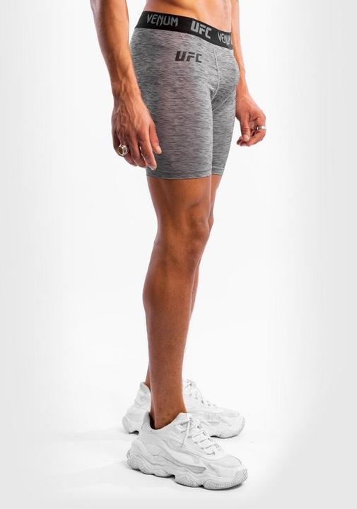 Produktbild Venum UFC Authentic Fight Week Herren-Unterwäsche (S)