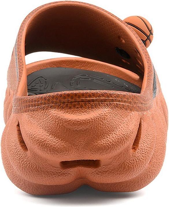 Actual product image Crocs NBA Echo Slide (40)