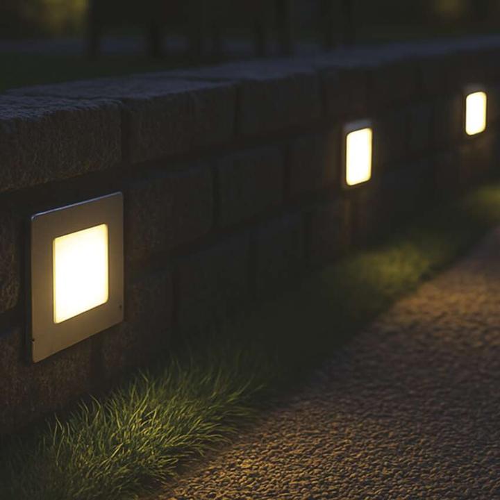 Produktbild Emos LED Treppenlicht – Einbauleuchte 80×80, 1,5W warmweiss IP65 (65 lm)