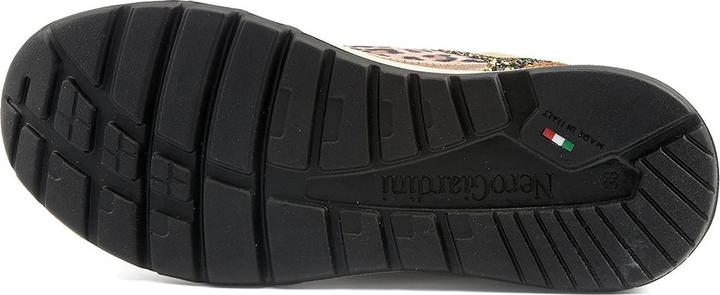 Actual product image Nero Giardini Diba (39)
