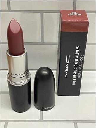 Produktbild MAC Cosmetics Matte Lipstick (Born Leader)