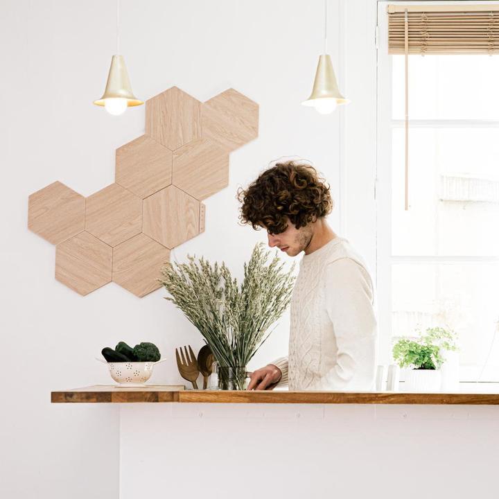 Actual product image Nanoleaf Wood (22 lm)