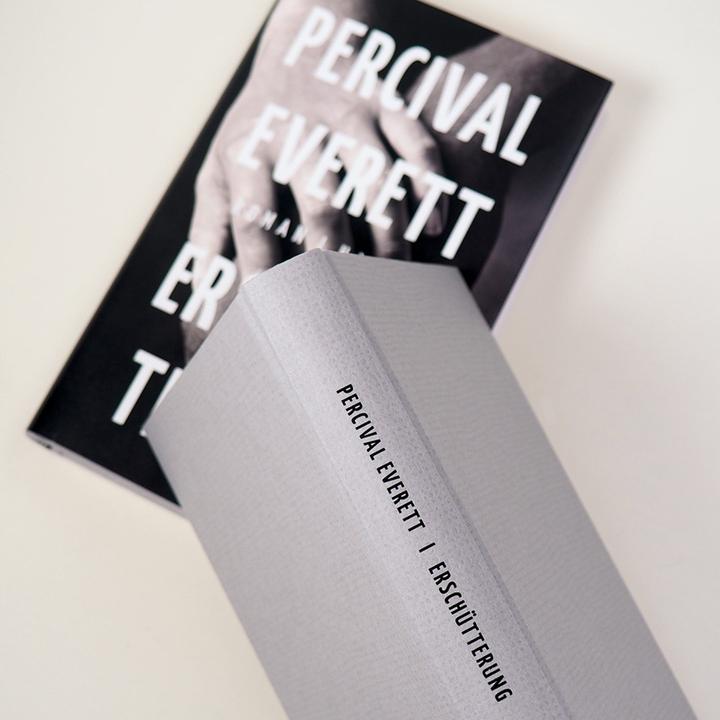 Actual product image Erschütterung (German, Percival Everett, 2022)
