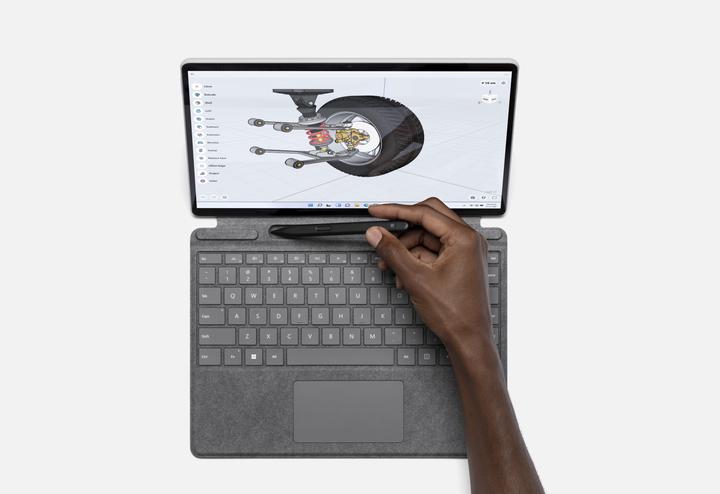 Produktbild Microsoft Surface Pro X (13", Microsoft SQ1, 8 GB, 128 GB, DE)