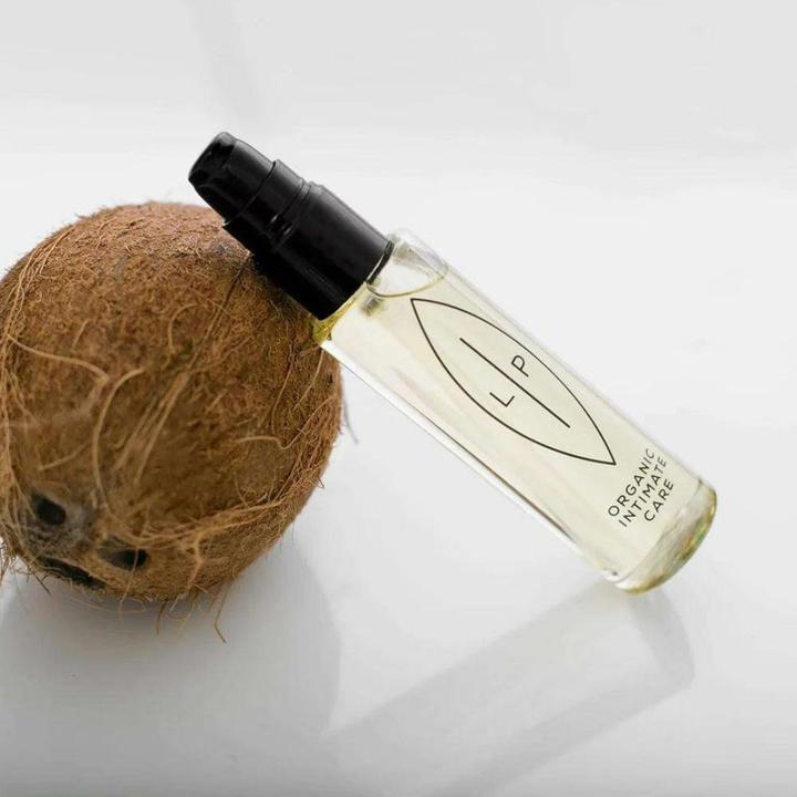 Actual product image Lip Intimate Care Reinigendes und pflegendes Intimöl Kokosnuss & Vanille Duo (150 ml, Intimate oil)