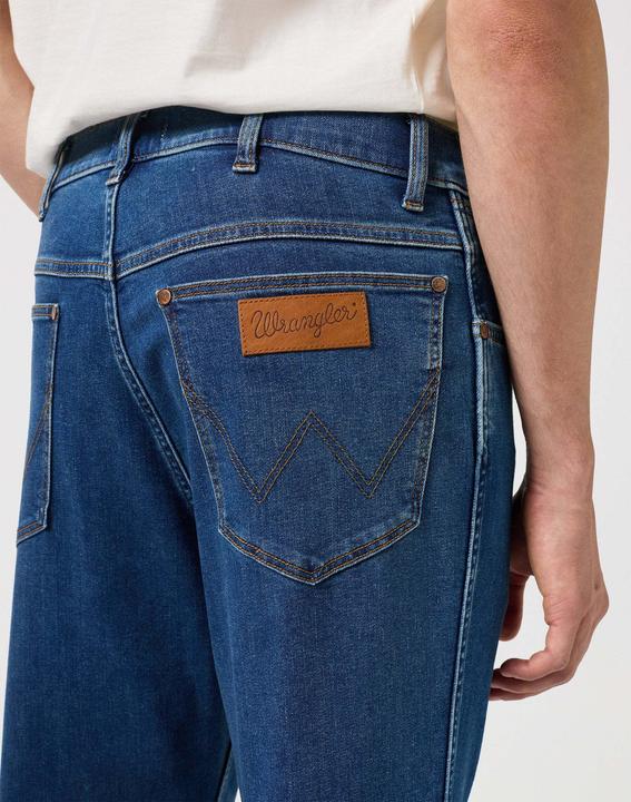 Actual product image Wrangler Jeans River (32)