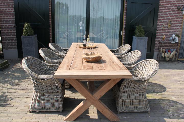 Actual product image Livingfurn Nicholas (240 cm)