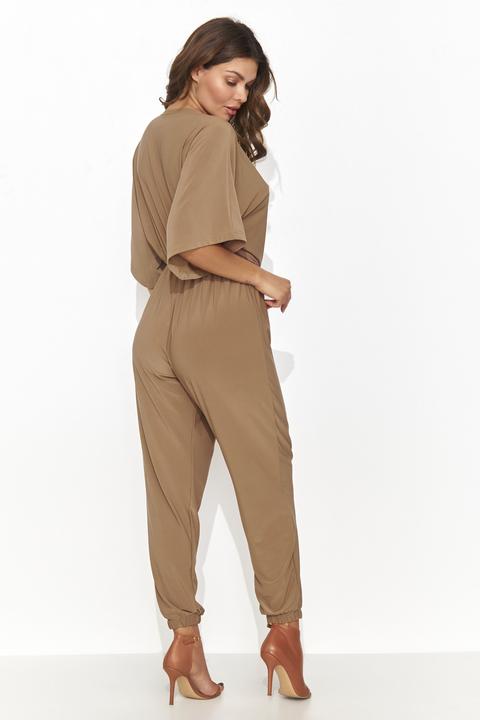 Actual product image Numinou Overall model