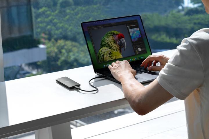 Immagine prodotto Lexar SSD USB3.2 1TB EXT./LSL300001T-RNBNG (1 TB)