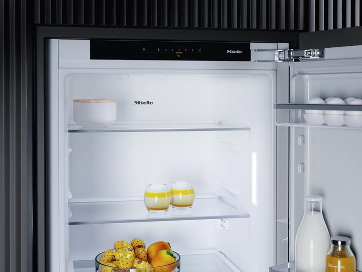 Produktbild Miele K 7127 D (136 l)