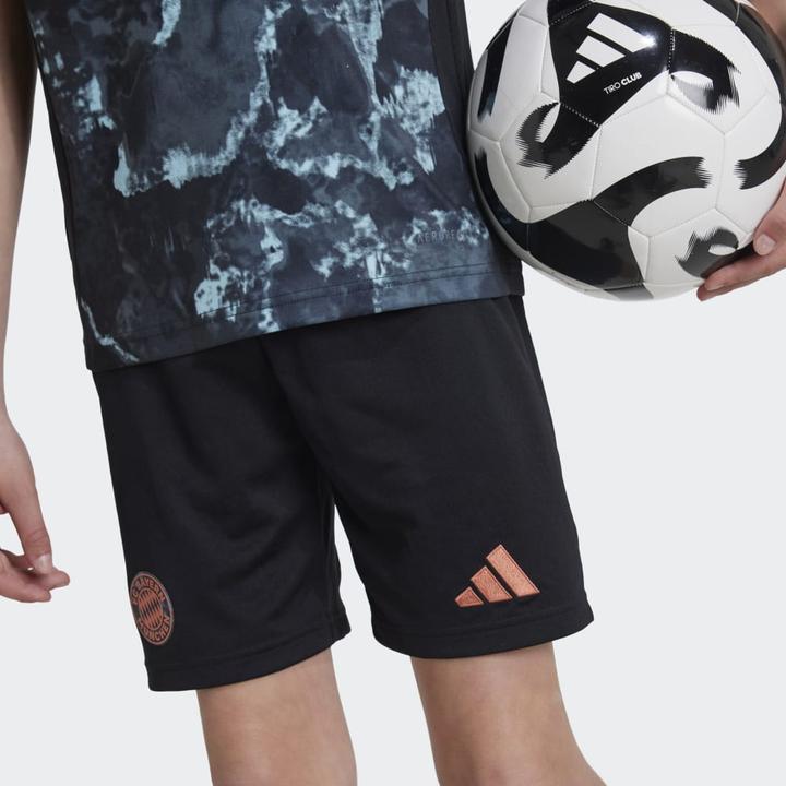 Image du produit adidas Short Bayern Munich Extérieur Enfants (128)