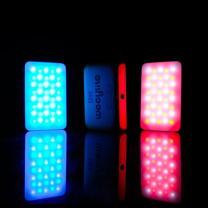 Actual product image Weeylite S03 portable pocket RGB Light Grey