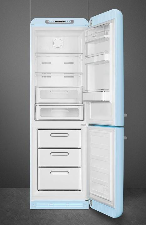Image du produit Smeg Style rétro FAB32RPB5 (331 l)