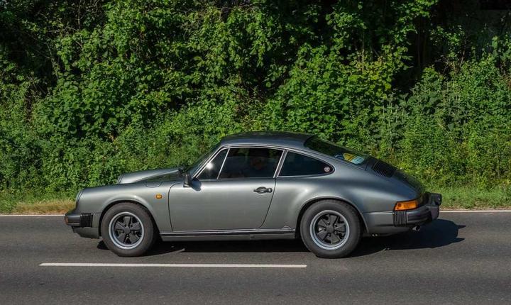 Produktbild Revell 1:24 Porsche 911 G Model Coupé