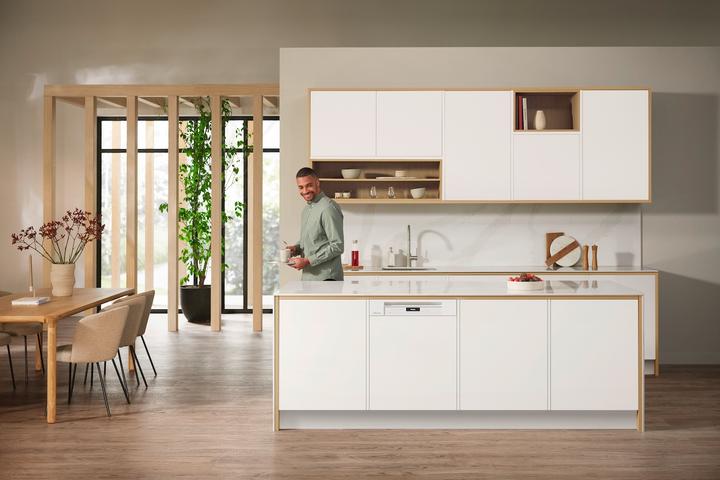 Actual product image Miele G 17600-60 SCi AutoDos