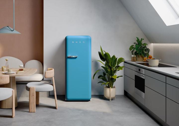 Actual product image Smeg KOELKAST 50" FAB28RDLB5 (270 l)