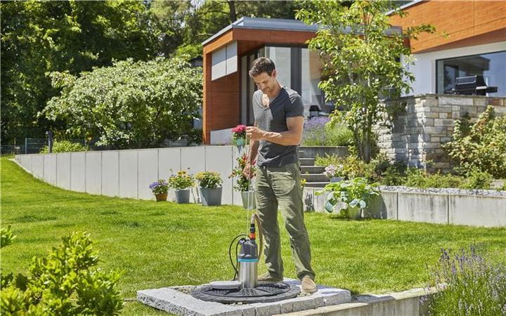 Image du produit Gardena Pompe de pression immergée 5900/4 inox (Pompe à eau domestique)