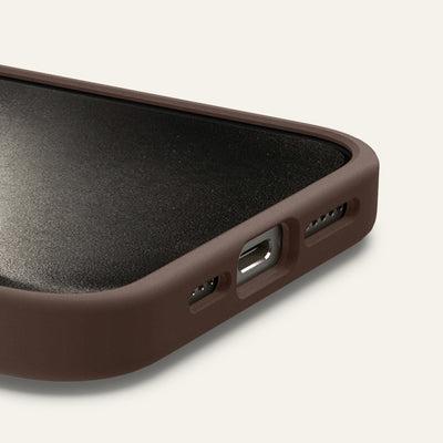Actual product image Cyrill Kajuk MAG iPhone 15 Pro 6.1" Magsafe saddle brown ACS06771 (Apple iPhone 15 Pro)