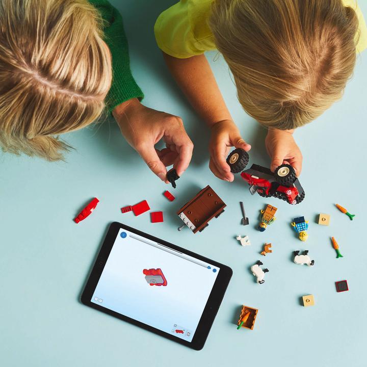 Produktbild LEGO Traktor mit Anhänger (60461, LEGO City)