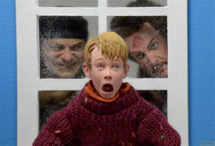 Produktbild Neca Kevin - Allein zu Haus Retro Actionfiguren 15 - 20 cm Sortiment (8)