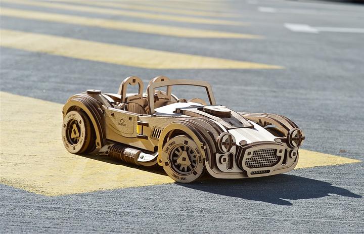 Produktbild Ugears Cobra Drift Rennwagen