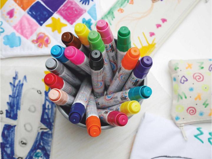 Produktbild Kreul Textil Marker medium Junior 18er Set (Orange, Gelb, Neonpink, Neonorange, Neongelb, Grün, Blau, Pink, Zartrosa, Grau, Schwarz, Rot, Hellgrün, Türkis, Braun, Karminrot, Hellblau, 4 mm, 18 x)