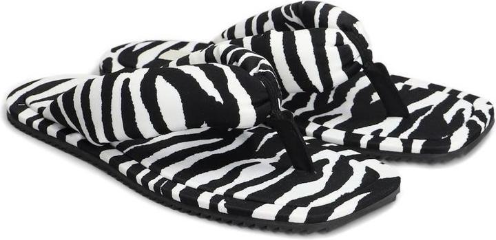 Actual product image The Attico Sandals Black (41)