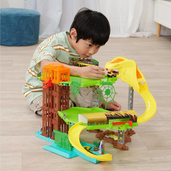 Actual product image Dickie Jungle garage