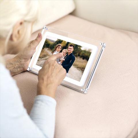 Produktbild Benel Frameo Digitaler Fotorahmen HF-A101 Acryl 10.1 Inch (10.10", 1280 x 800 Pixel)