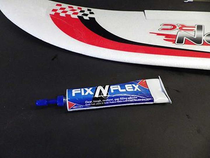 Actual product image Deluxe Materials FixnFlex 40ml (55 g, 40 ml)
