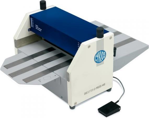 Cyklos C-PRESS 440, punzonatrice a cilindro