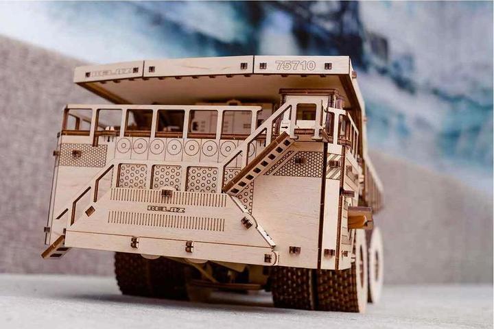 Produktbild Eco Wood Art Muldenkipper BelAZ 75710