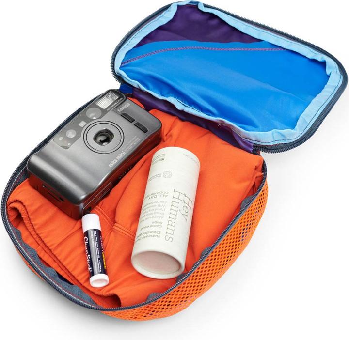 Actual product image Cotopaxi Cubo 2 Travel Cube Del Dia