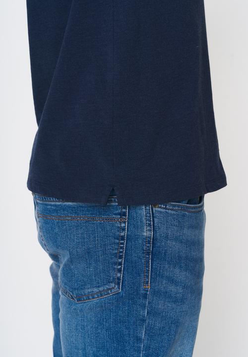 Actual product image Greenbomb Animal Seagull Strike Polo (S)