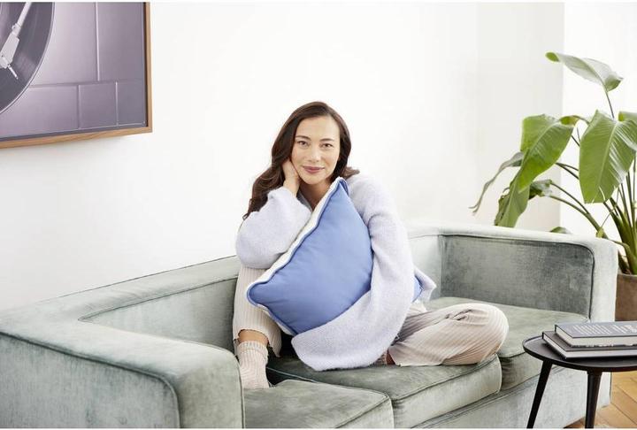 Actual product image Medisana HC 150 Interior Cushion Line blue (40 x 40 x 18 cm)