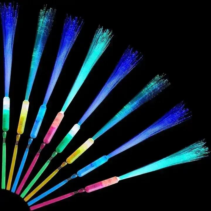 Produktbild I Am Creative Blinkender LED Glasfaser Leuchtstab Party Glow Wedel mit Farbwechsel 3 Modi 12er Set