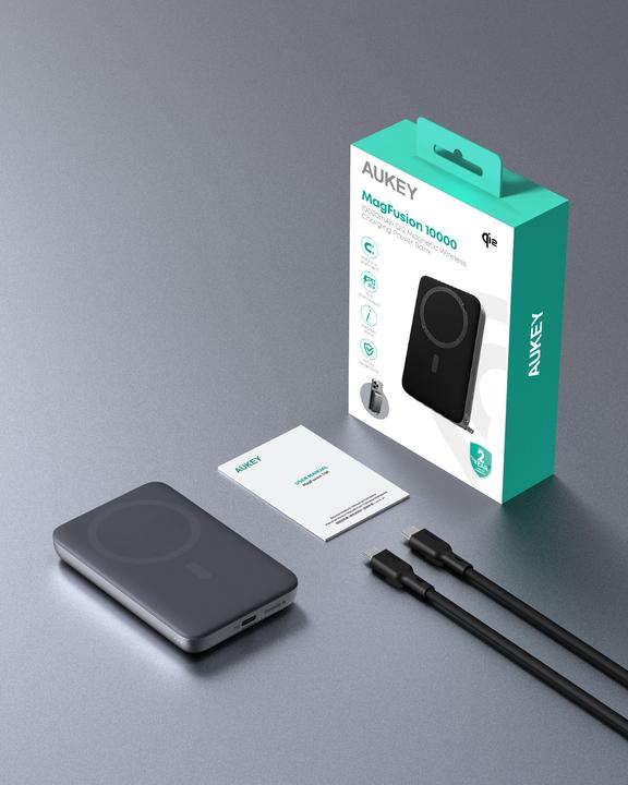 Actual product image Aukey MagFusion (10000 mAh, 30 W, 37 Wh)