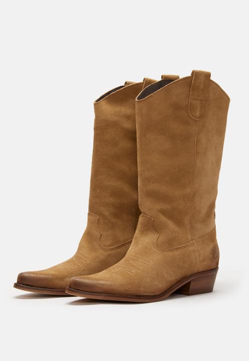 Image du produit Felmini GERBERA 7962 est une remarquable botte de cowboy à mollet moyen qui allie charme rustique et style (39)