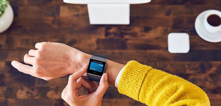 Immagine prodotto Fitbit Ionico (29.23 mm)